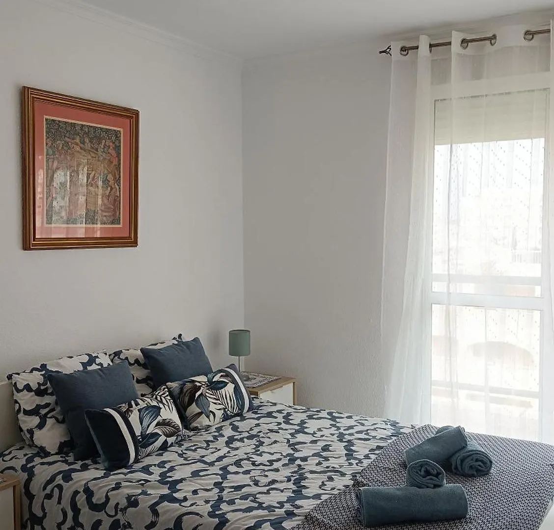 Precioso Apartamento Con Vista Al Mar En Benalmádena