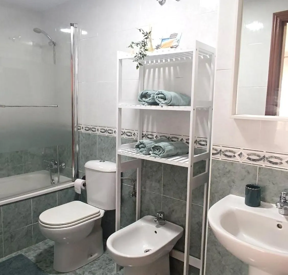 Precioso Apartamento Con Vista Al Mar En Benalmádena