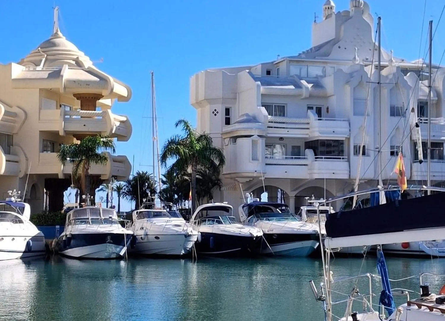 Precioso Apartamento Con Vista Al Mar En Benalmádena